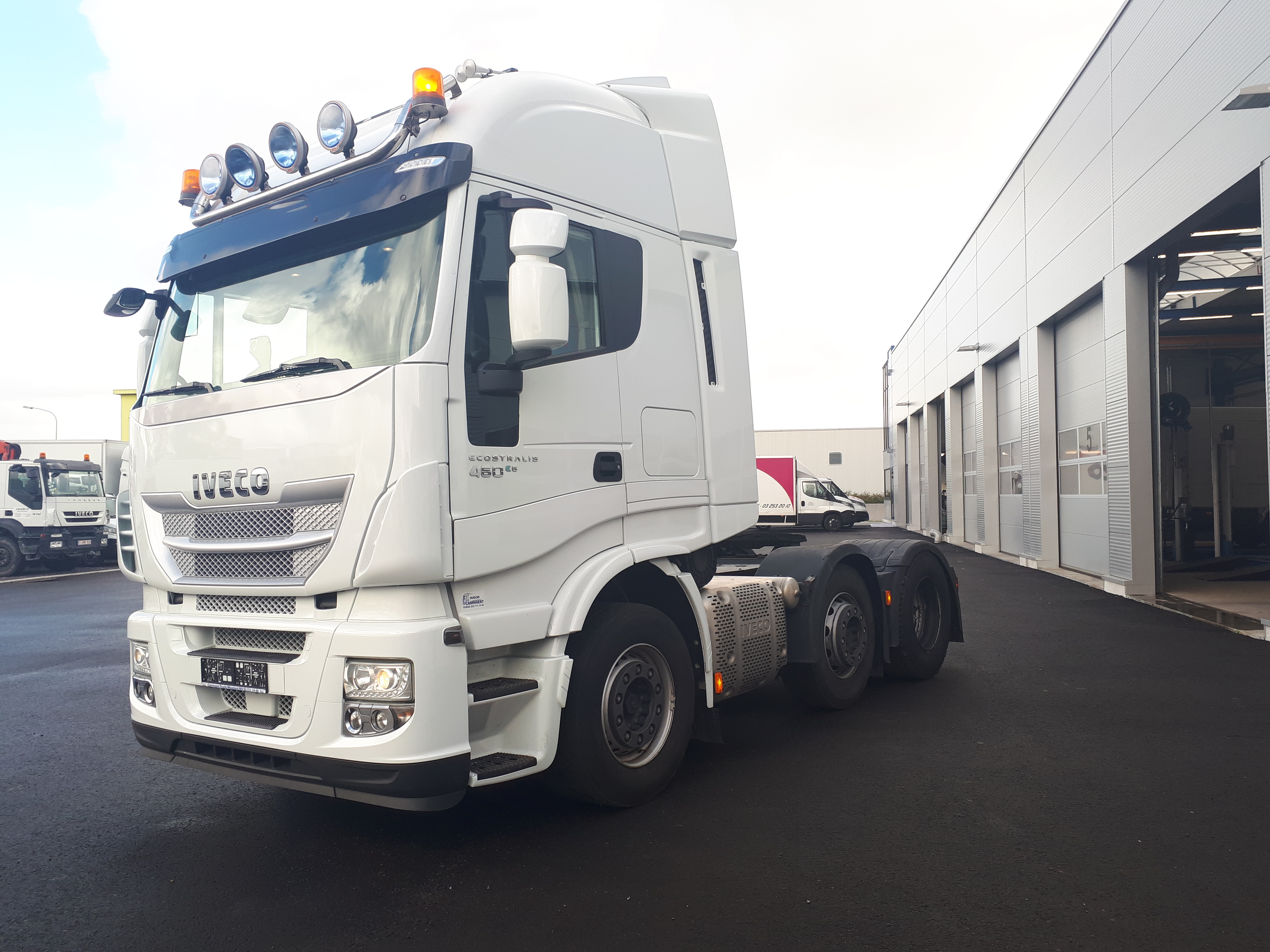 Stralis?width=462